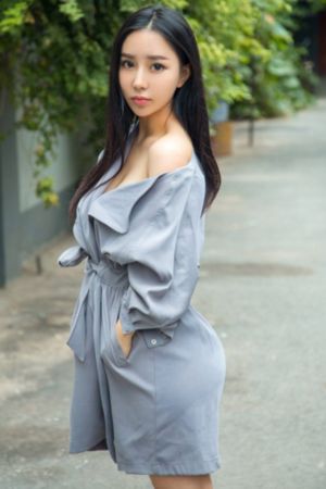 淑芬大腿内又痒了
