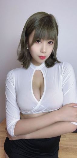 年轻的女教师2在线观看