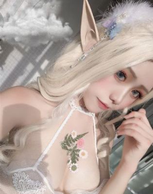 片名叫《官狱女囚》